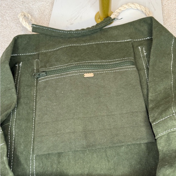 NWT Free People Green Canvas Patchwork Rope Strap Duffle Tote Bag - Picture 7 of 13
